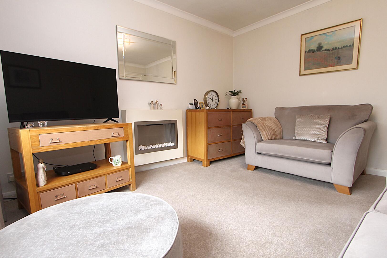 Brinton Crescent, Kidderminster